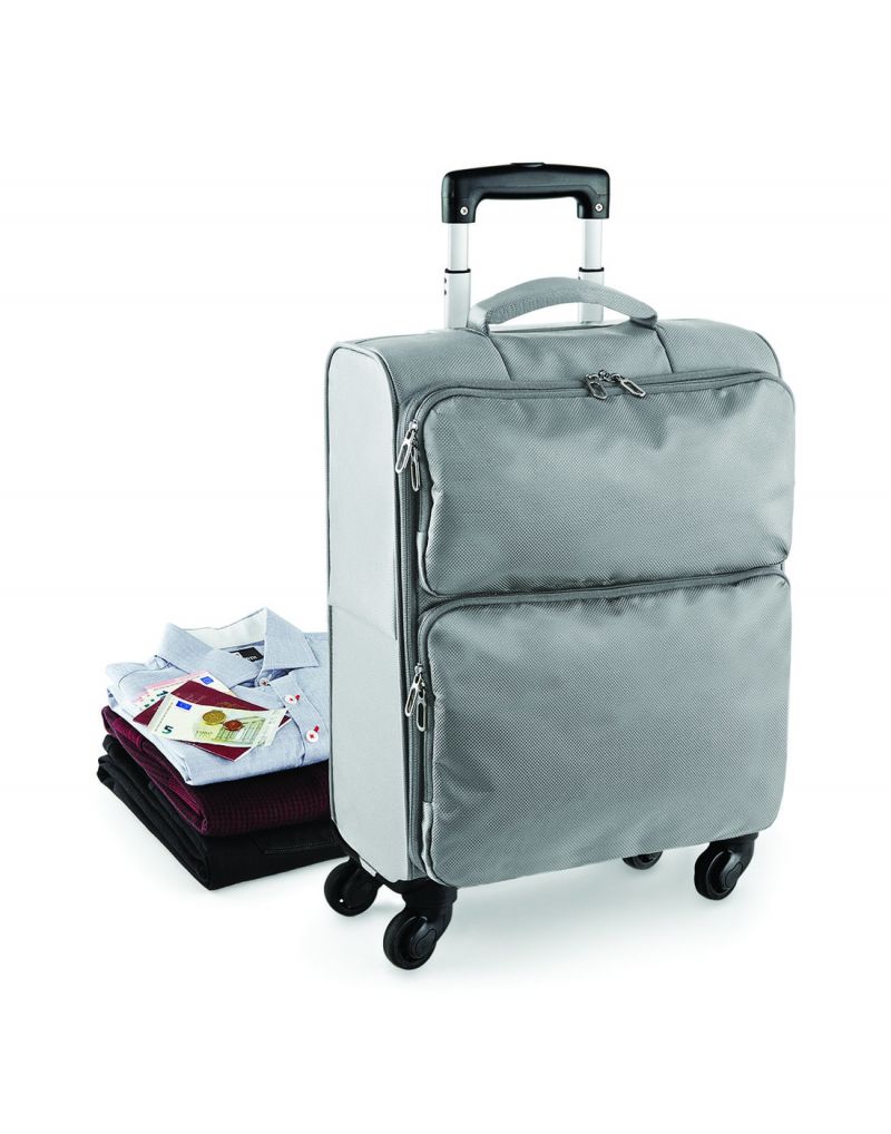 Klassic Lightweight Spinner Carry-on